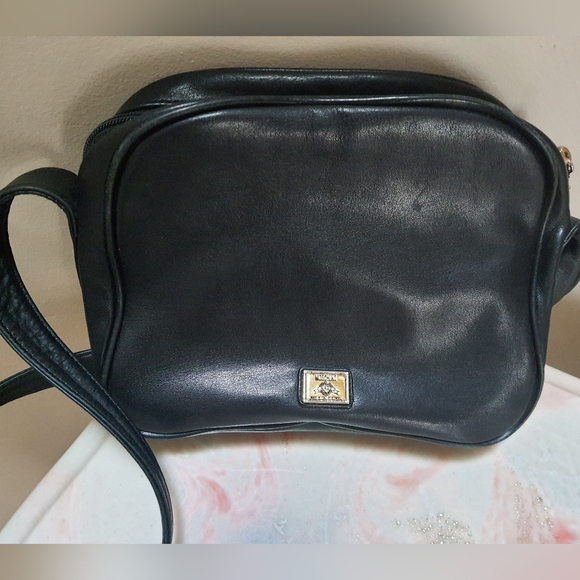 Moschino Redwall Shoulder/Crossbody Bag - Picture 2 of 6